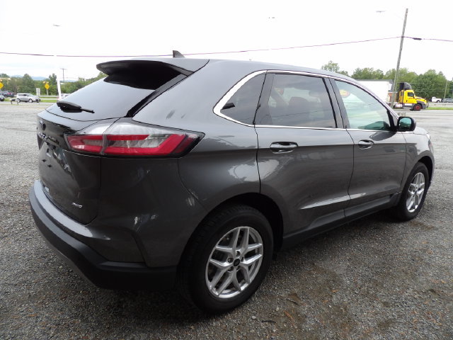 Certified 2024 Ford Edge SEL AWD/4WD image 5
