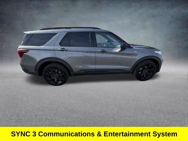 Certified 2023 Ford Explorer ST-Line AWD/4WD image 7