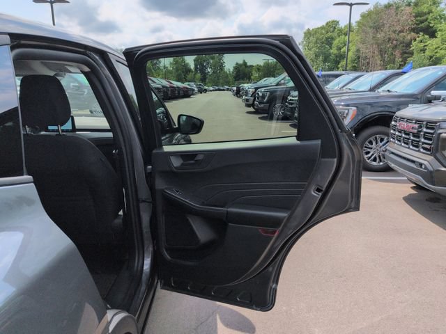 Certified 2025 Ford Escape Active w/ Cold Weather Package AWD/4WD image 17