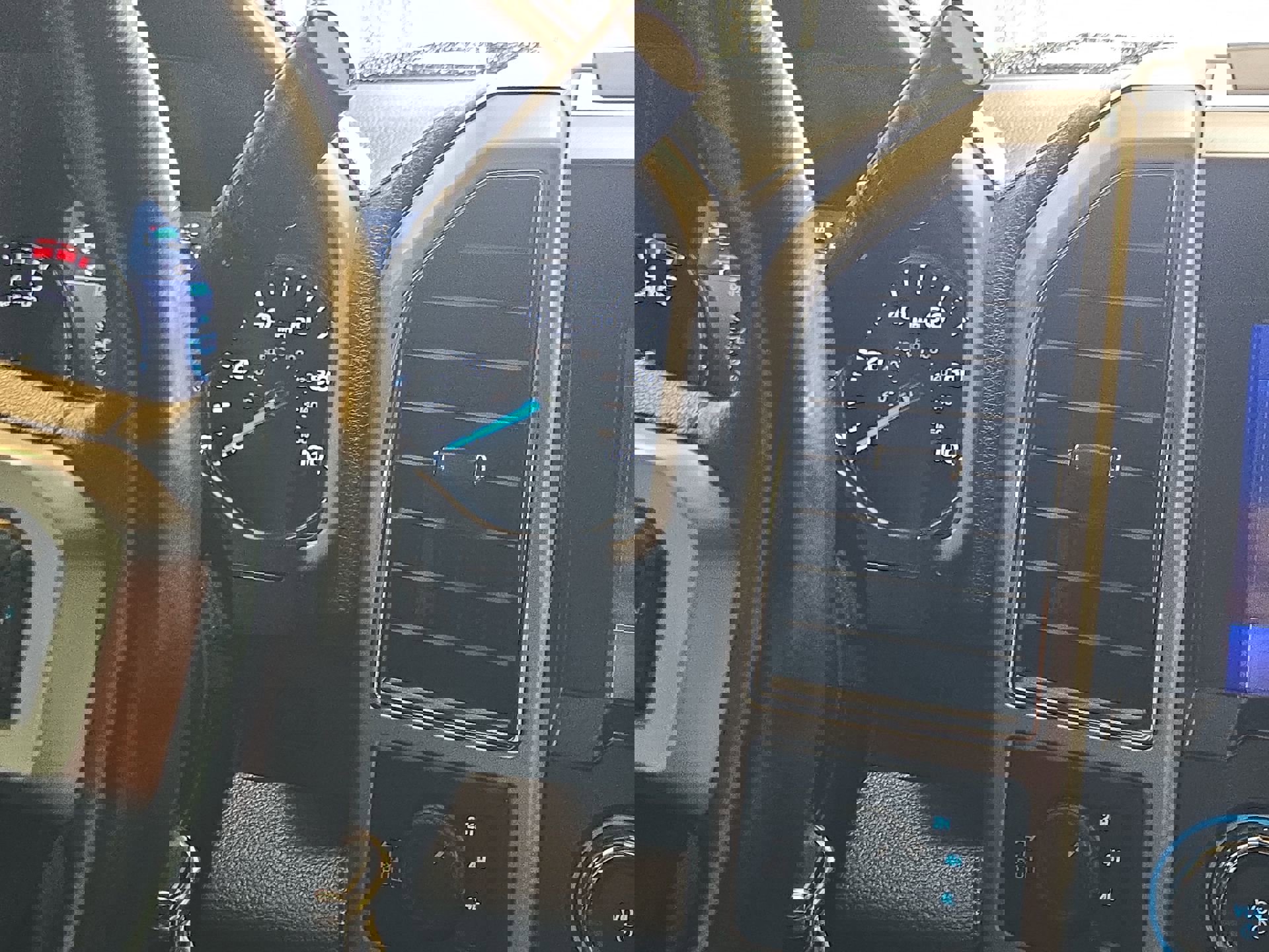 Certified 2021 Ford F250 Lariat w/ FX4 Off-Road Package image 19