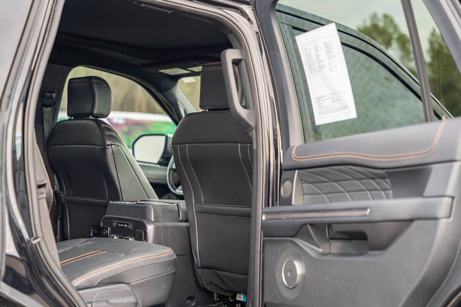 Certified 2023 Ford Expedition Platinum image 18