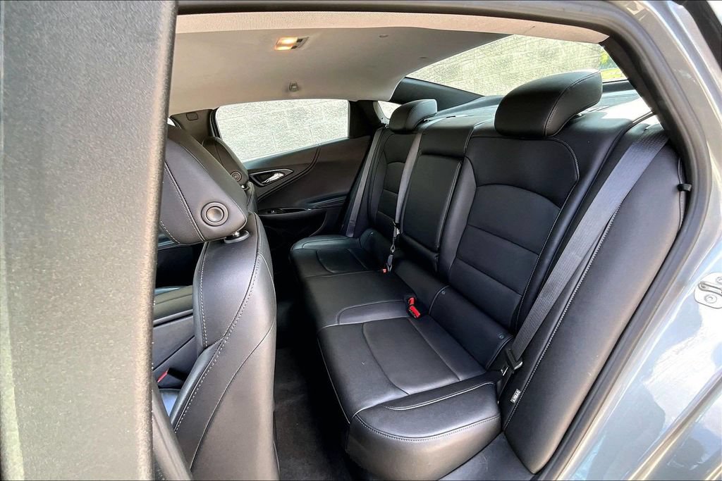 Used 2024 Chevrolet Malibu LT FWD image 25