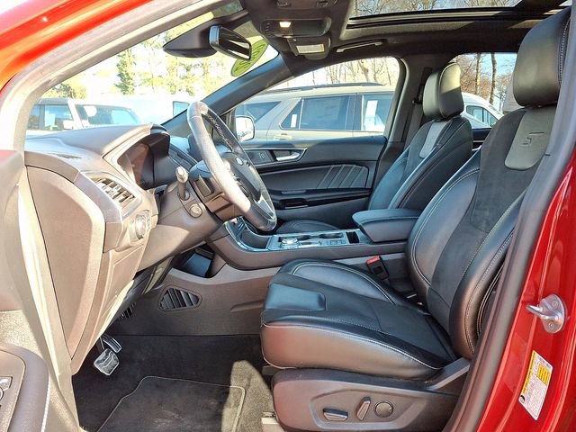 Certified 2022 Ford Edge ST w/ Equipment Group 401A image 16