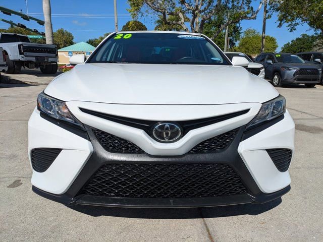 Used 2020 Toyota Camry SE image 8