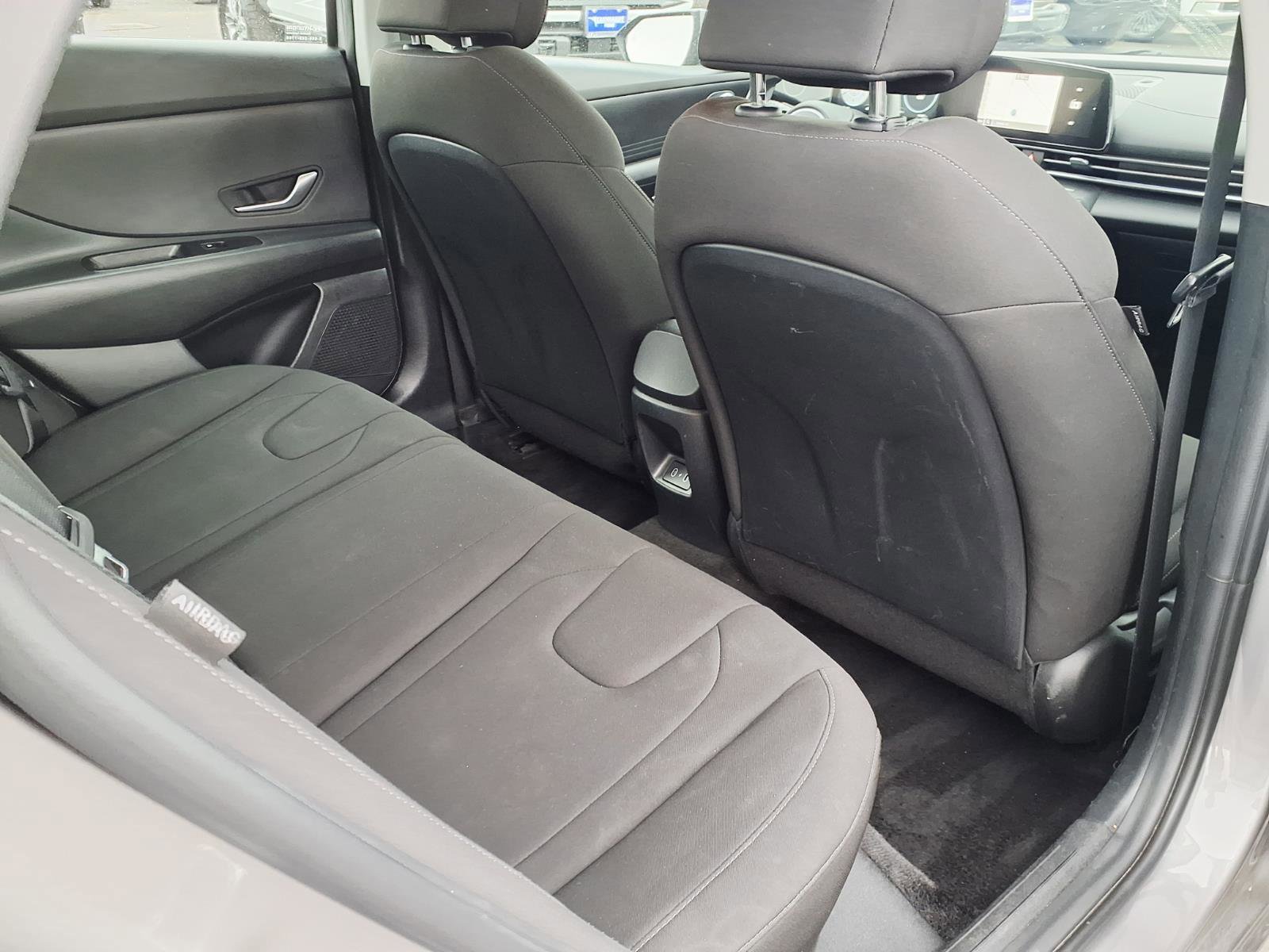 Used 2024 Hyundai Elantra SEL image 13