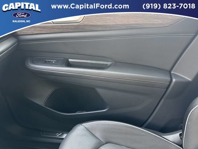 Used 2024 Volkswagen Atlas SEL Premium R-Line AWD/4WD image 29