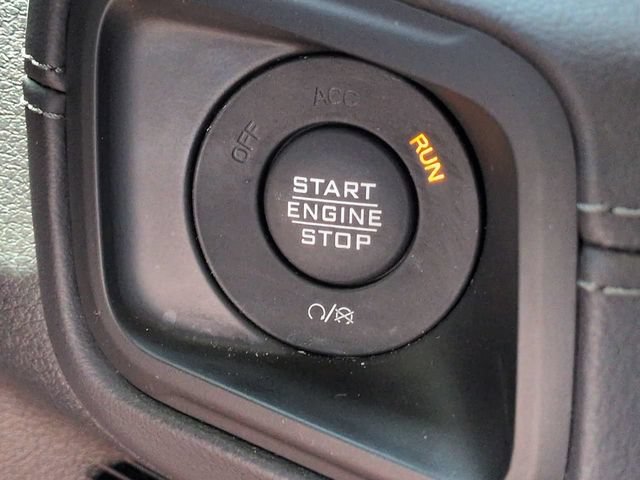 Used 2024 Jeep Wrangler Unlimited Rubicon w/ Convenience Group AWD/4WD image 35