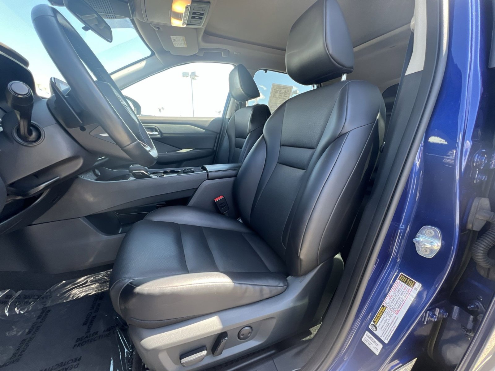 Used 2023 Nissan Rogue SV w/ SV Premium B Package AWD/4WD image 21