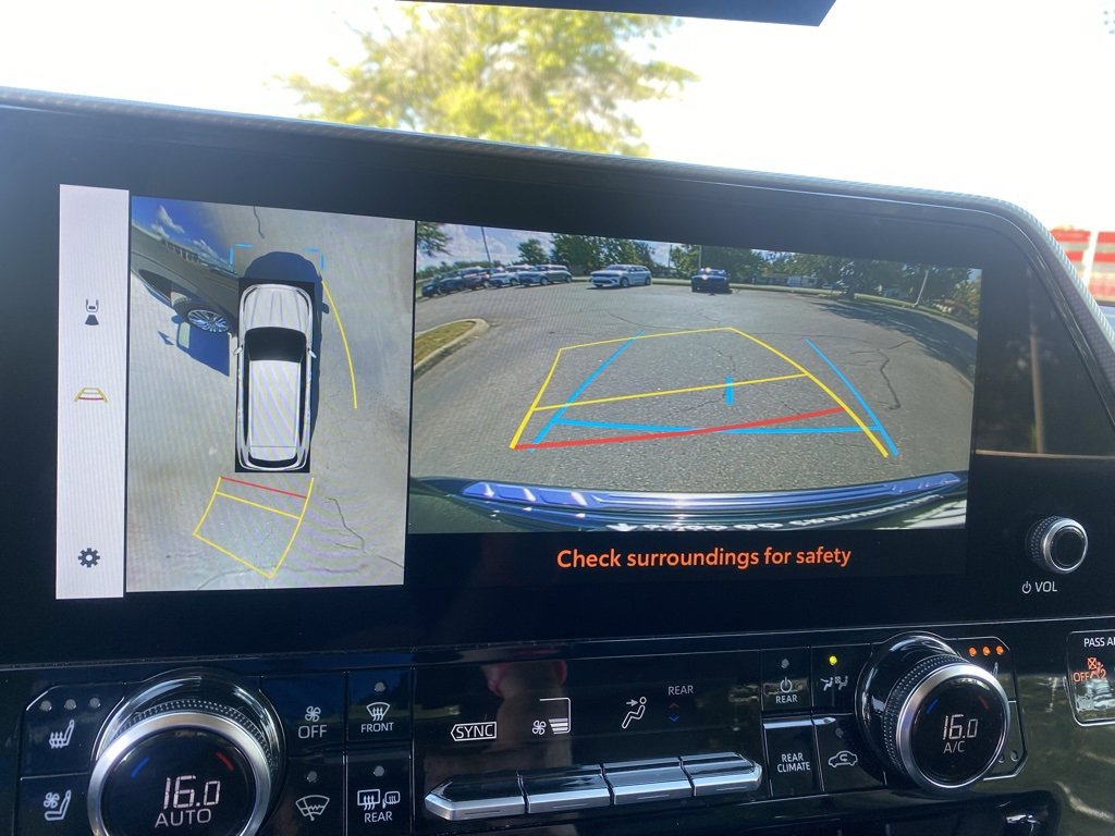 Used 2024 Toyota Highlander Platinum image 20