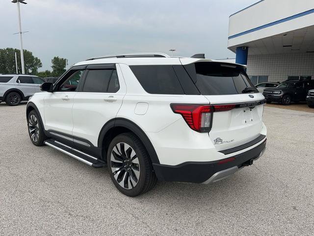 Certified 2026 Ford Explorer Platinum w/ LUX Leather Package AWD/4WD image 3