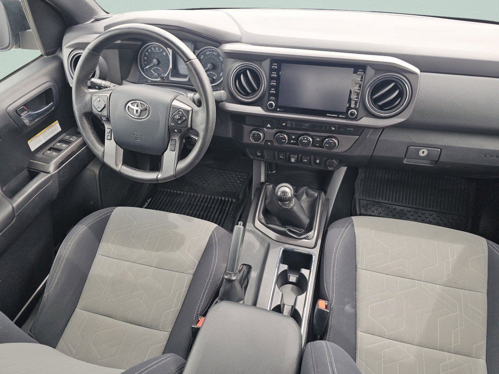 Used 2020 Toyota Tacoma TRD Off-Road w/ Technology Package AWD/4WD image 30