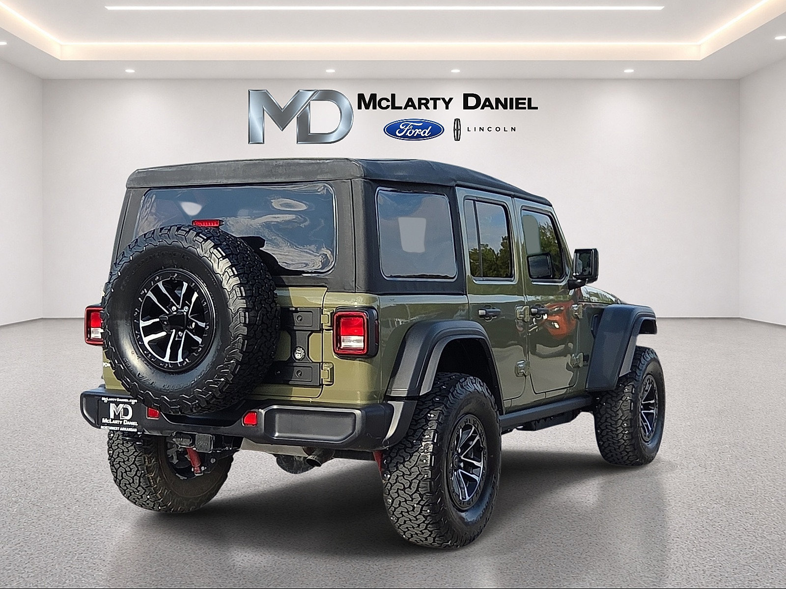 Used 2026 Jeep Wrangler Unlimited Sport AWD/4WD image 5
