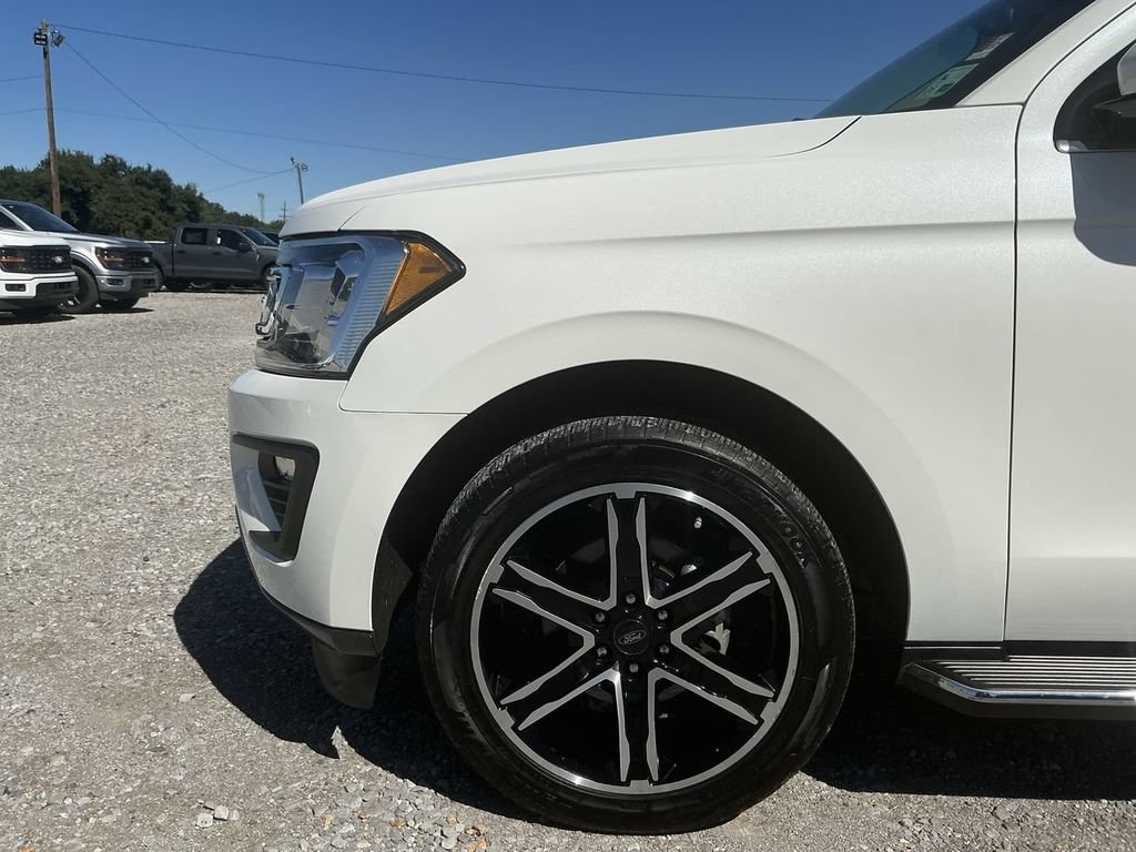 Certified 2021 Ford Expedition Max XLT RWD image 11