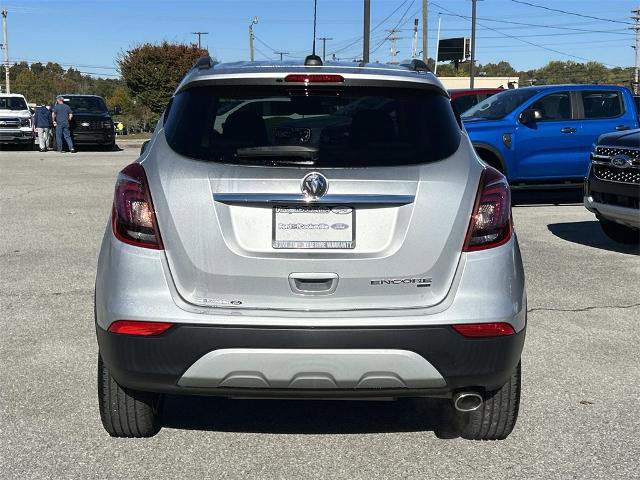 Used 2022 Buick Encore Preferred w/ Safety Package image 5