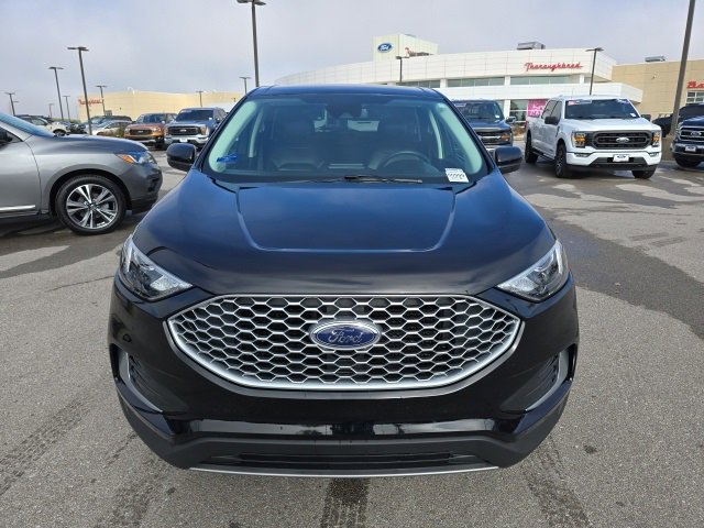 Certified 2024 Ford Edge SEL image 8