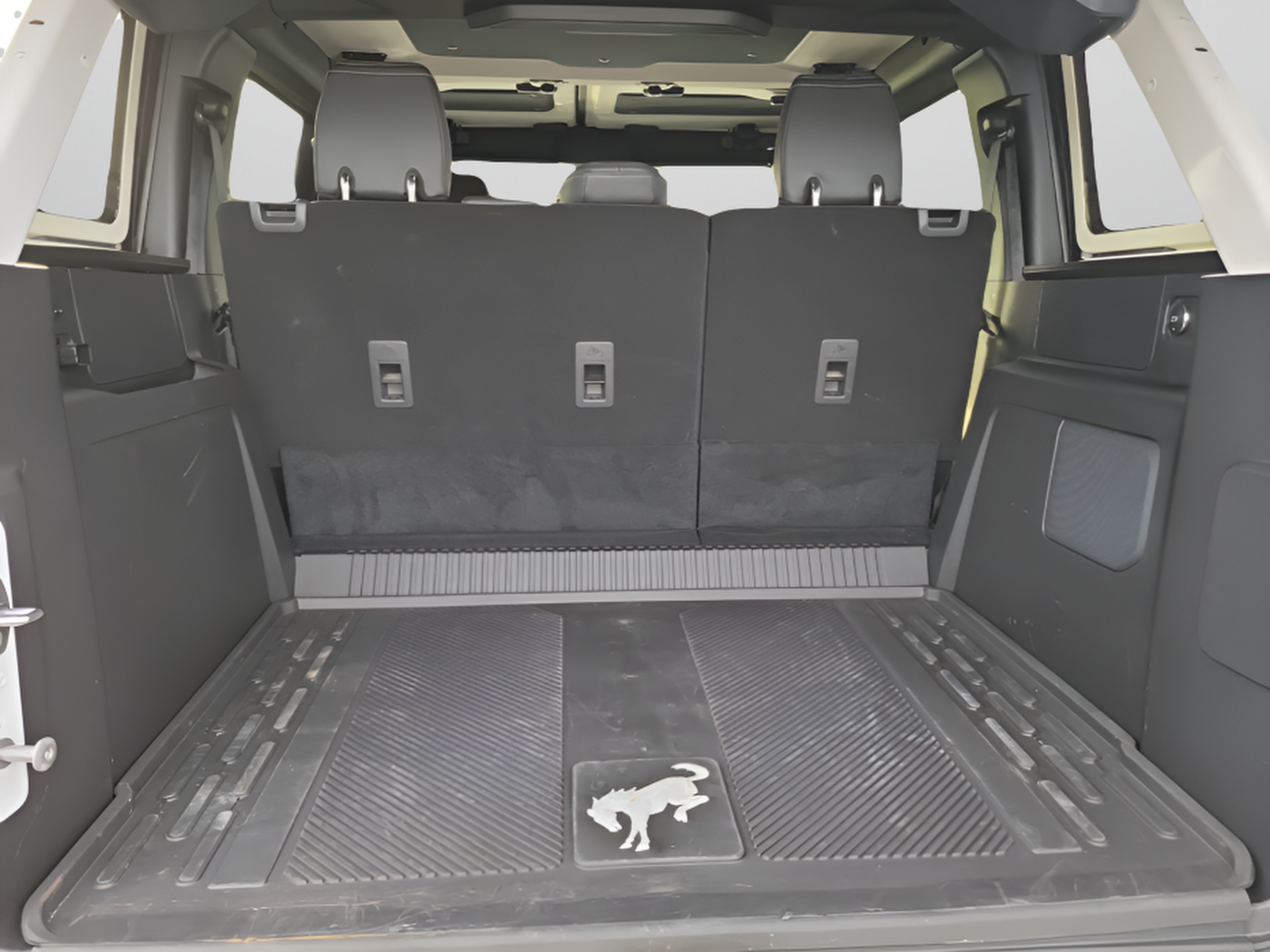 Certified 2025 Ford Bronco Badlands AWD/4WD image 8