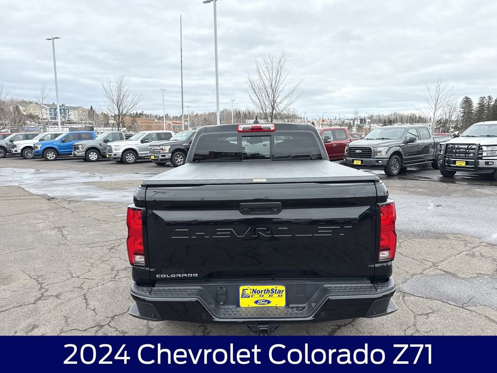 Used 2024 Chevrolet Colorado Z71 w/ Z71 Convenience Package 2 image 4