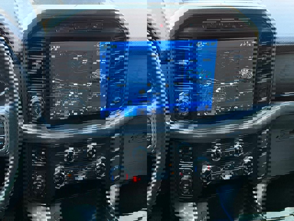 Certified 2022 Ford F150 Lariat w/ Equipment Group 502A High image 36