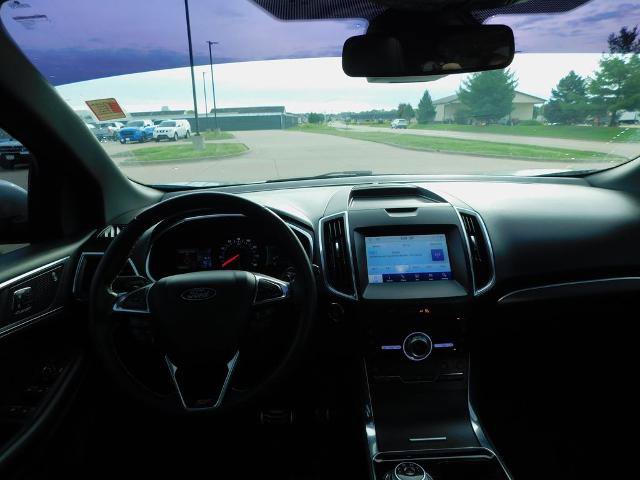 Certified 2020 Ford Edge ST w/ Equipment Group 401A AWD/4WD image 8