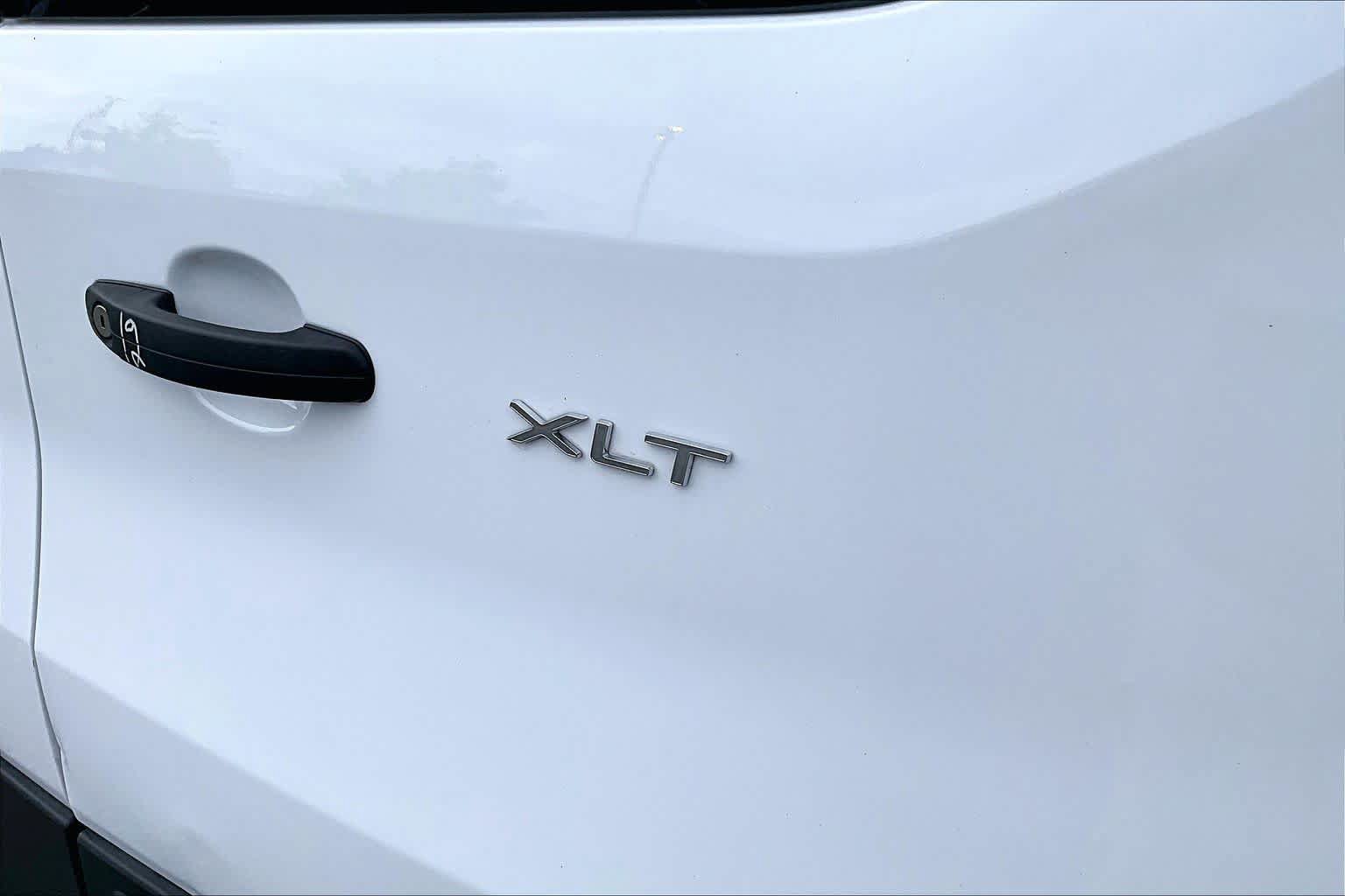 Certified 2024 Ford Transit 350 XLT RWD image 11