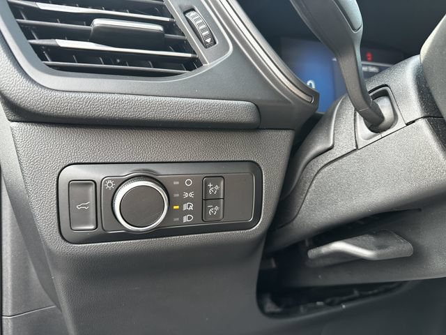 Certified 2023 Ford Escape Active AWD/4WD image 30