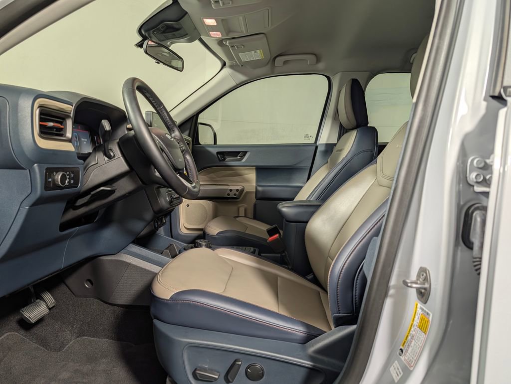 Certified 2025 Ford Maverick Lariat AWD/4WD image 11