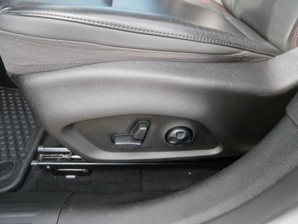 Used 2018 Jeep Renegade Trailhawk AWD/4WD image 15