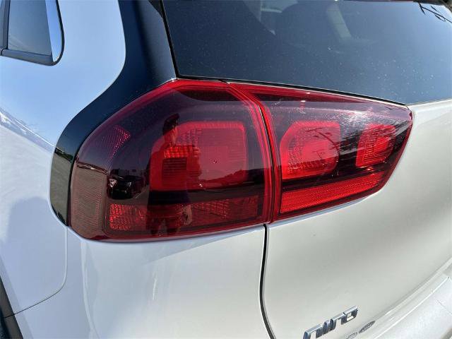 Used 2022 Kia Niro LXS image 11