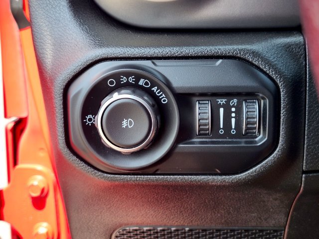 Used 2020 Jeep Wrangler Unlimited Sport AWD/4WD image 22