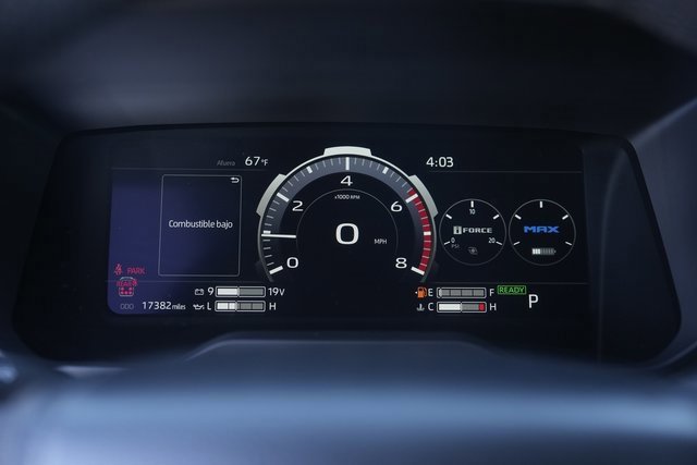 Used 2024 Toyota Sequoia Limited image 27