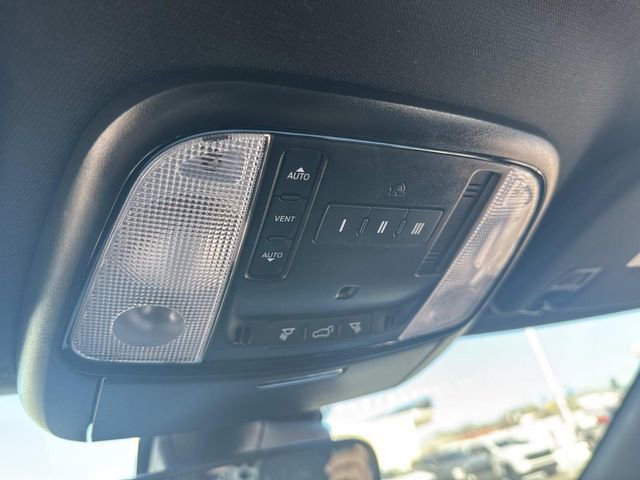 Used 2024 Dodge Durango GT image 29