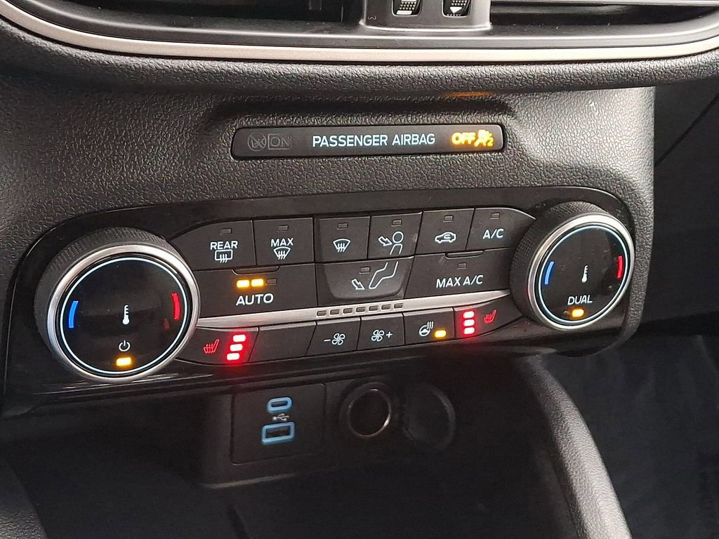 Certified 2022 Ford Escape SE w/ Convenience Package image 16