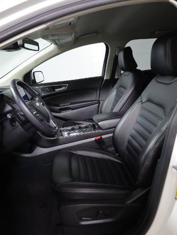 Certified 2024 Ford Edge SEL w/ Convenience Package AWD/4WD image 8