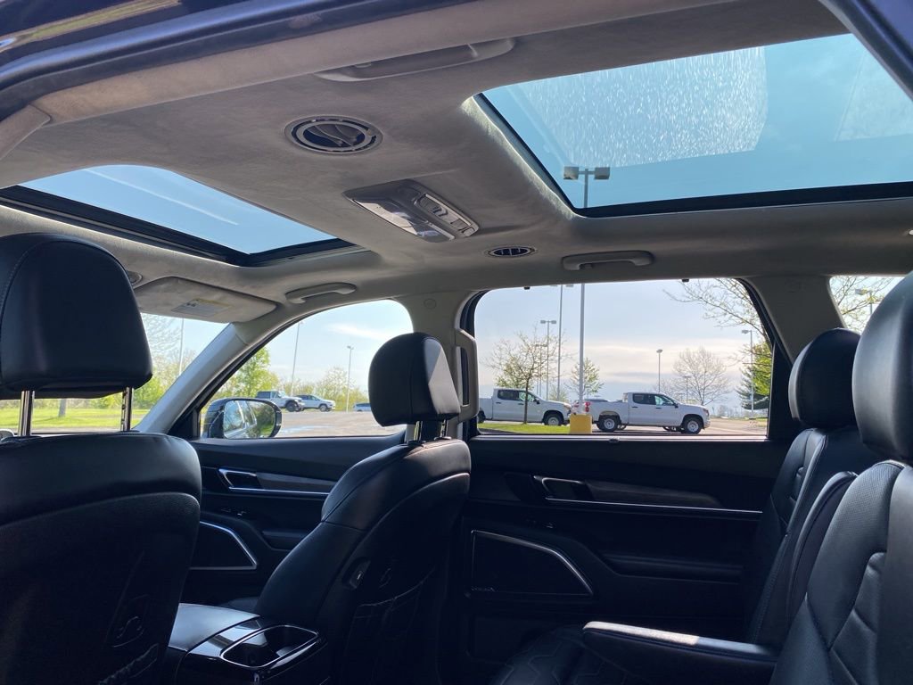 Used 2022 Kia Telluride SX w/ SX Prestige Package AWD/4WD image 22