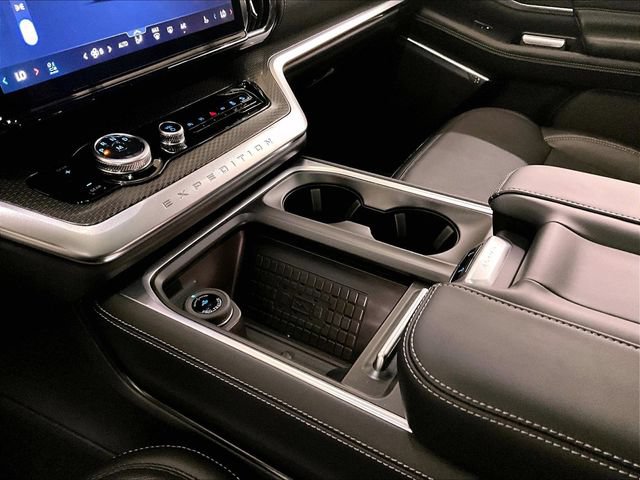 Certified 2025 Ford Expedition Max Platinum w/ Stealth Appearance Package AWD/4WD image 16
