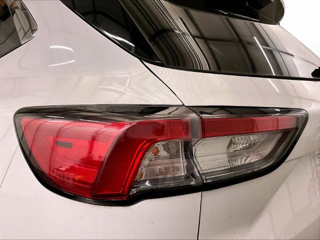 Certified 2020 Ford Escape SE AWD/4WD image 28