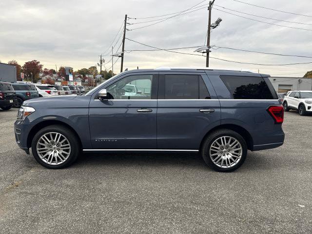 Certified 2023 Ford Expedition Platinum image 4