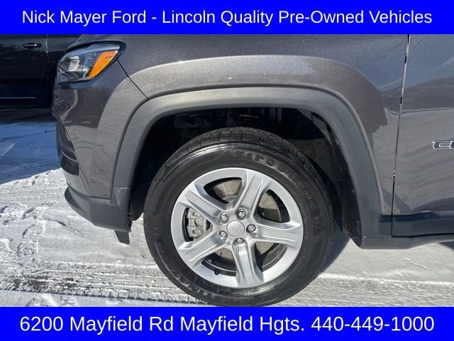 Used 2024 Jeep Compass Latitude w/ Convenience Group image 38