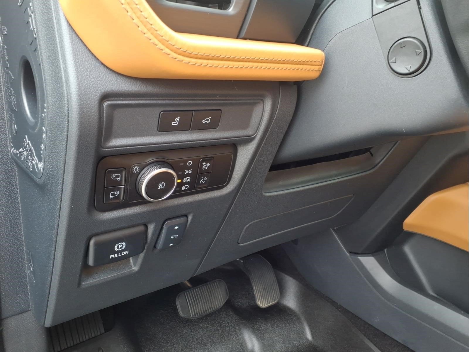 Certified 2023 Ford Expedition Max Platinum AWD/4WD image 28