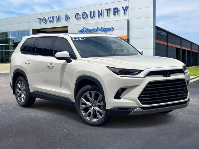 Used 2024 Toyota Grand Highlander FWD