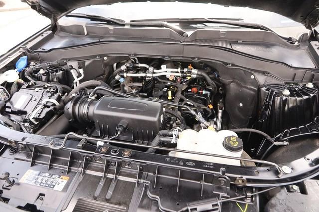 Certified 2024 Ford Explorer XLT w/ Equipment Group 202A image 28