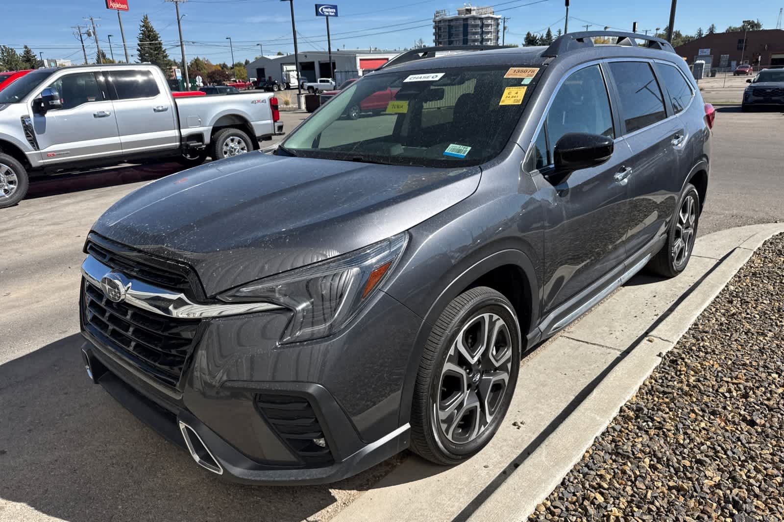 Used 2024 Subaru Ascent Touring AWD/4WD image 1