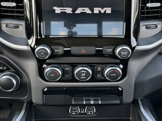 Used 2022 RAM 1500 Big Horn AWD/4WD image 14