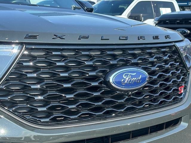 Certified 2022 Ford Explorer ST w/ Equipment Group 401A image 15