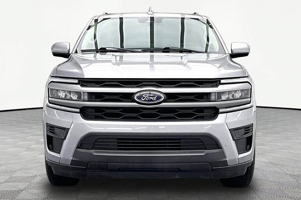 Certified 2024 Ford Expedition XLT AWD/4WD image 3