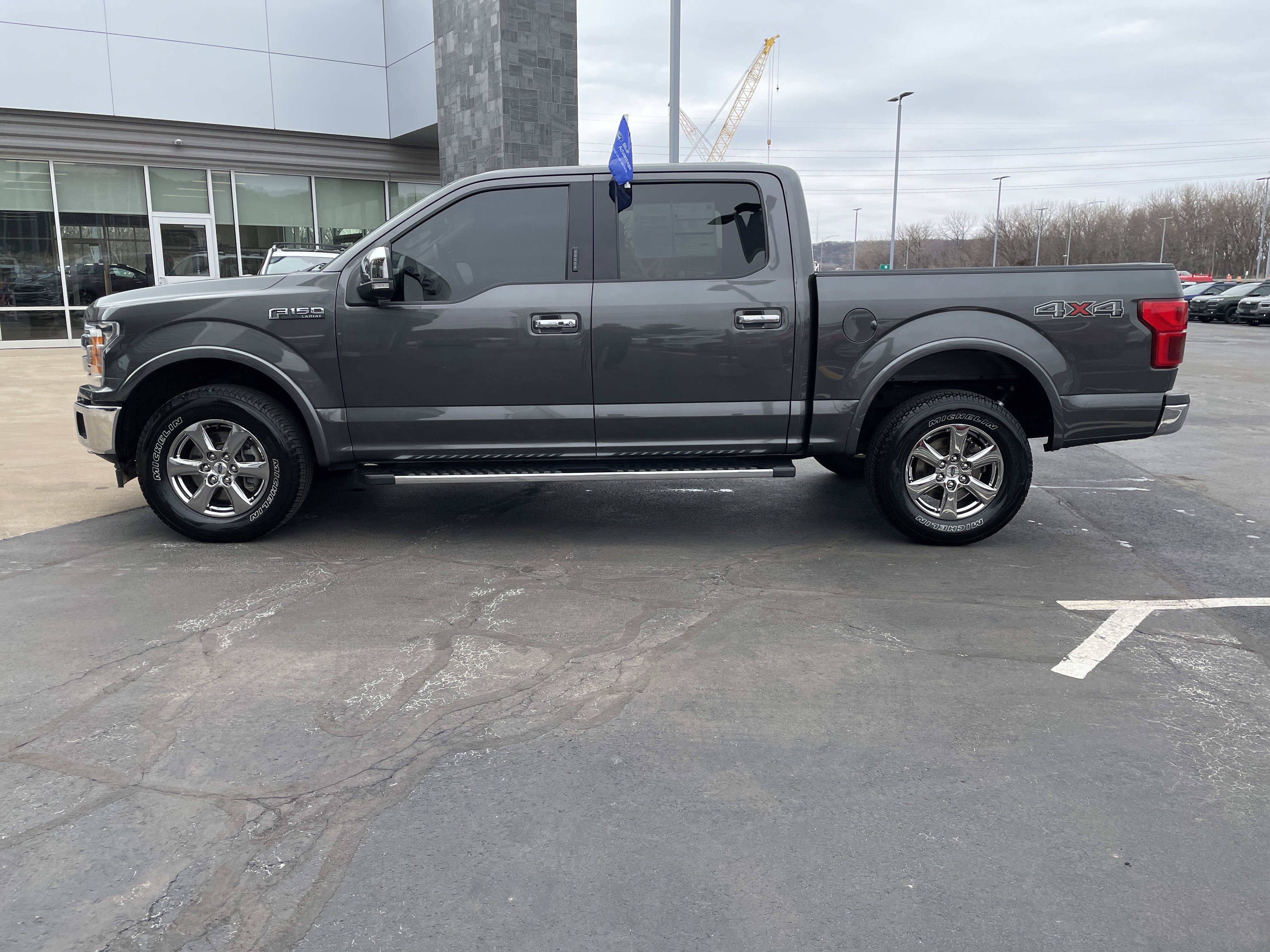 Certified 2020 Ford F150 Lariat image 2