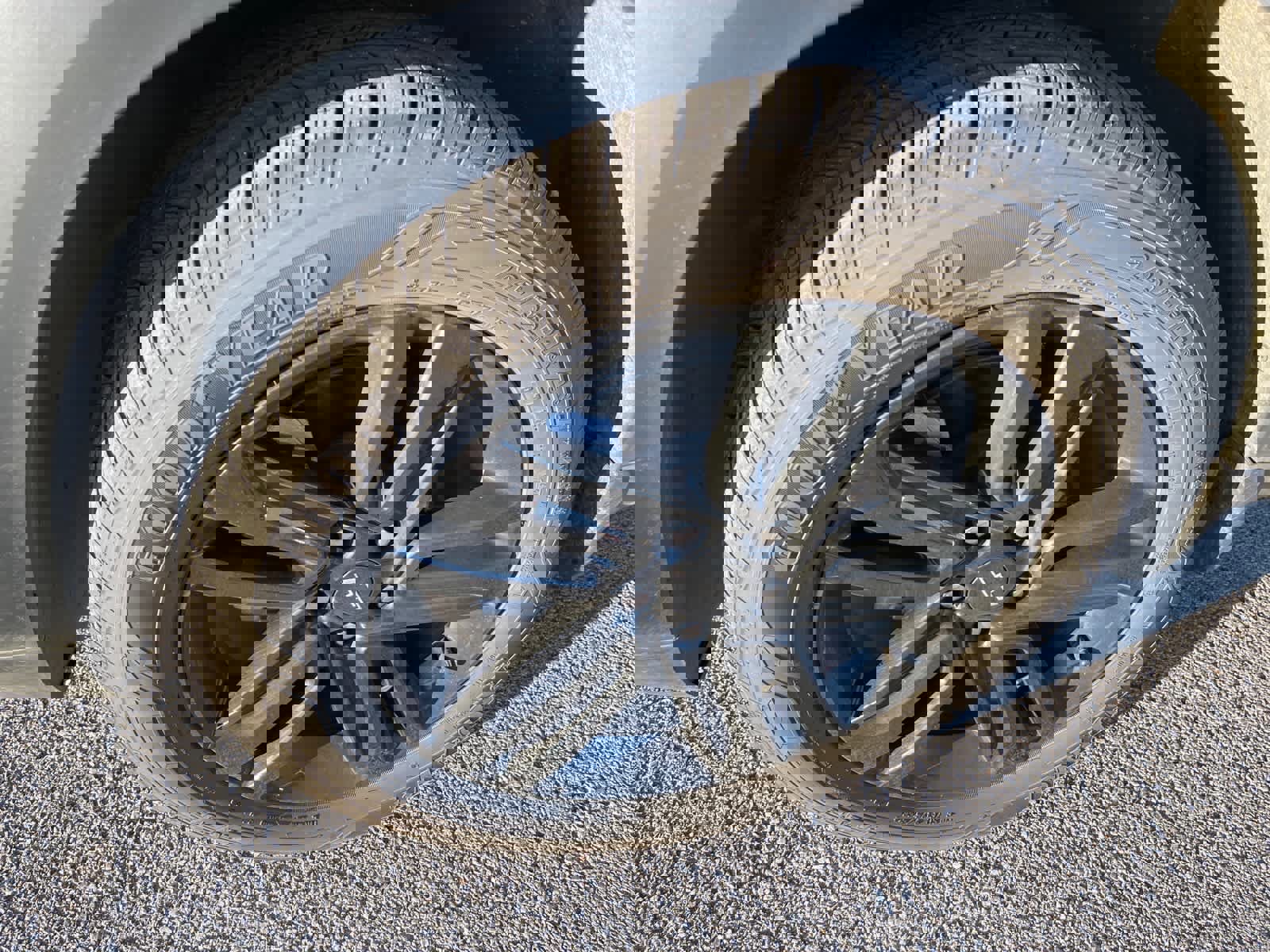 Used 2025 Chevrolet Trax ACTIV w/ Sunroof Package image 6