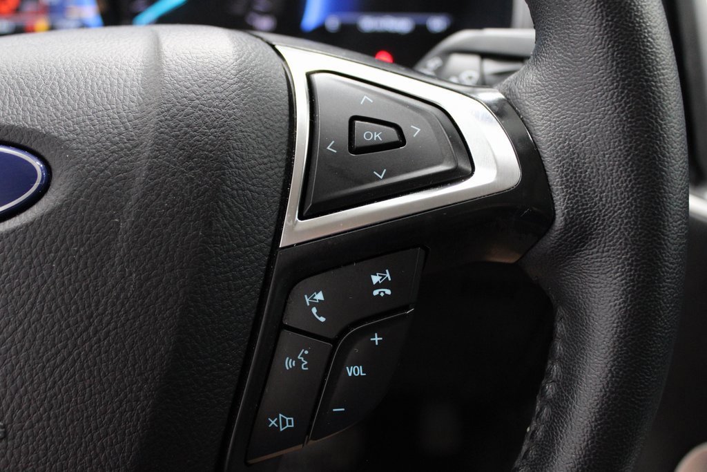 Certified 2024 Ford Edge SEL image 29