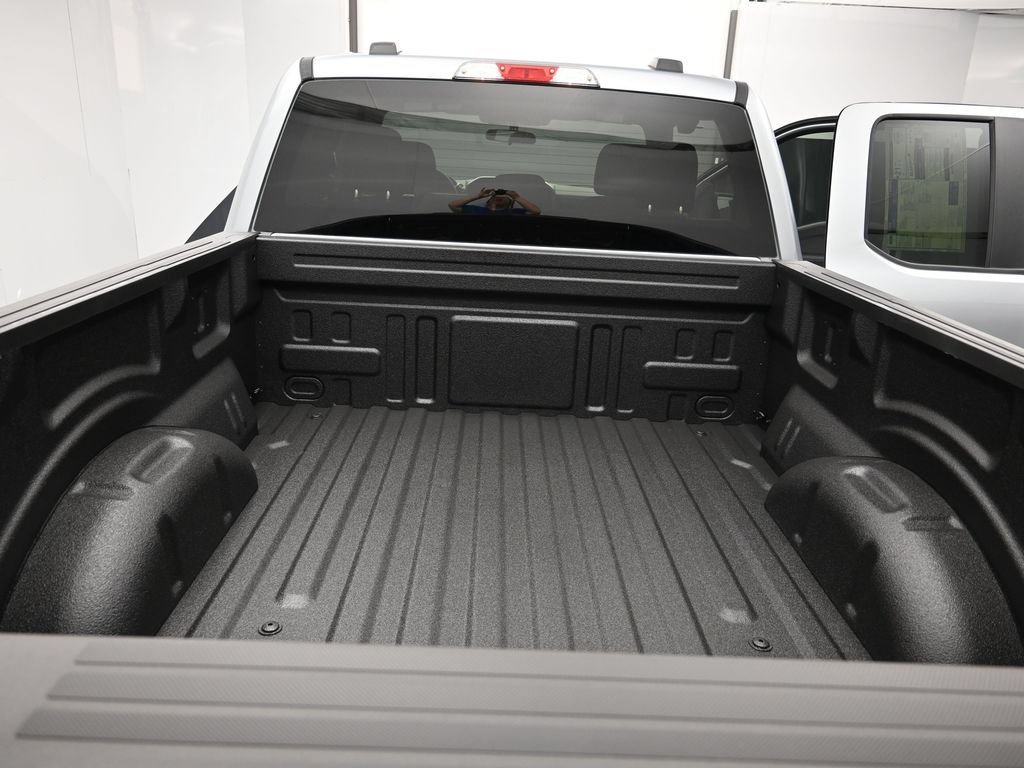 Certified 2025 Ford F150 STX w/ Equipment Group 200A RWD image 26