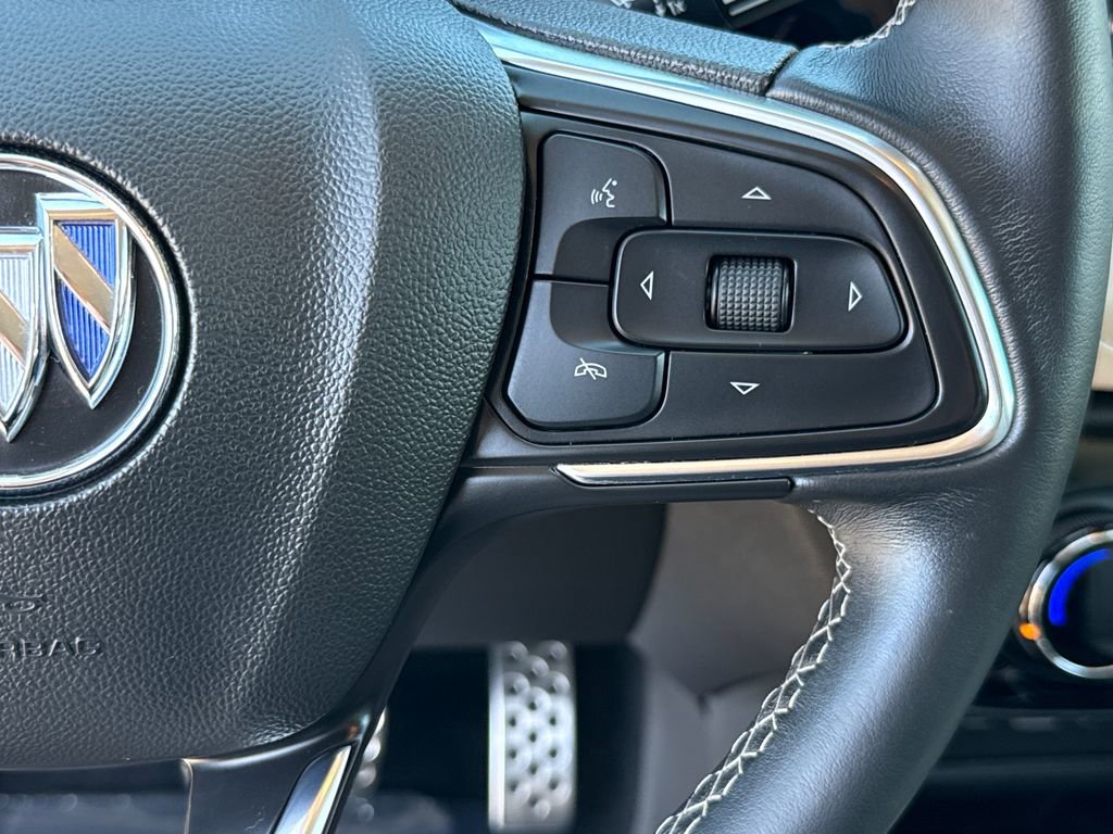 Used 2021 Buick Encore GX Preferred FWD image 16